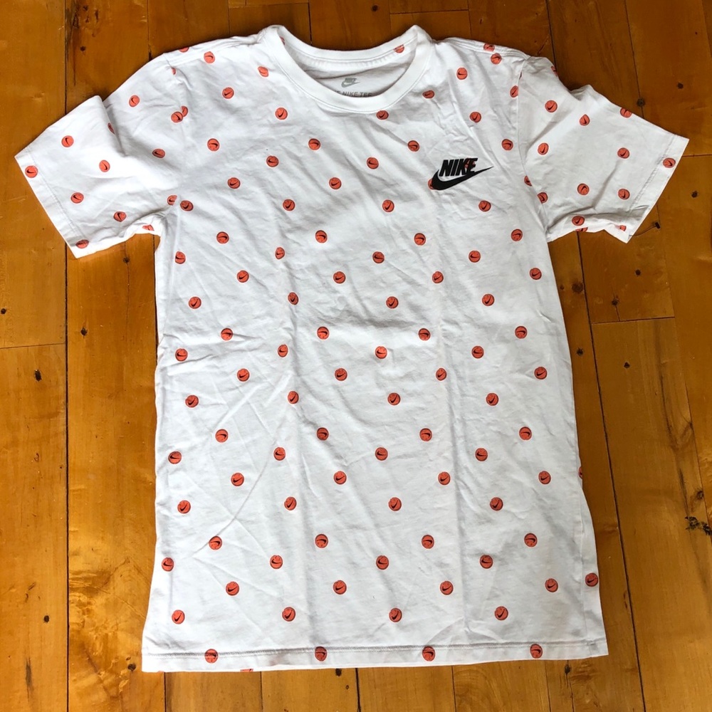 NIKE SHIRT: A HAVE NIKE DAY